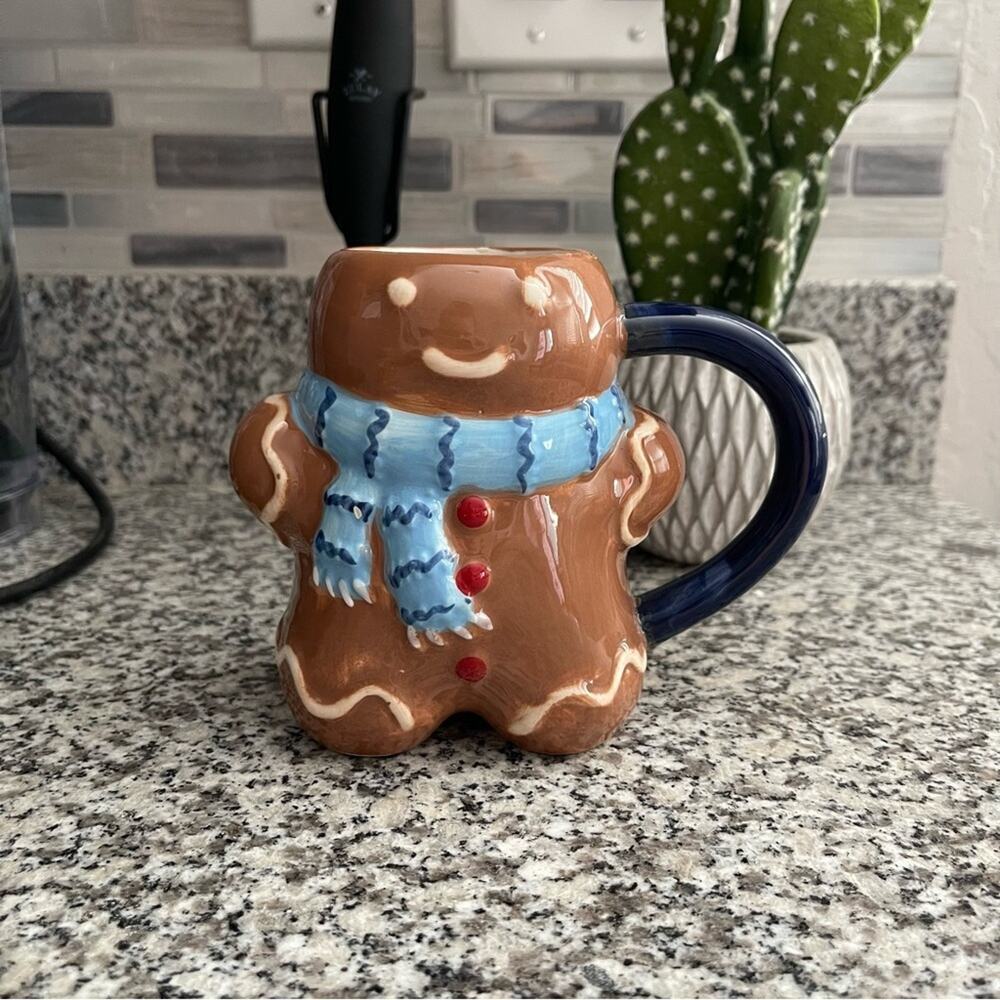 Mr. Gingerbread Man Holiday‎ Mug
